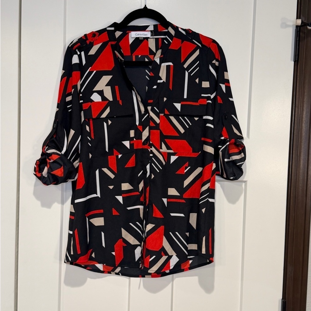 Calvin Klein Red Black Geometric Abstract Print Roll Tab Blouse - Picture 2 of 6